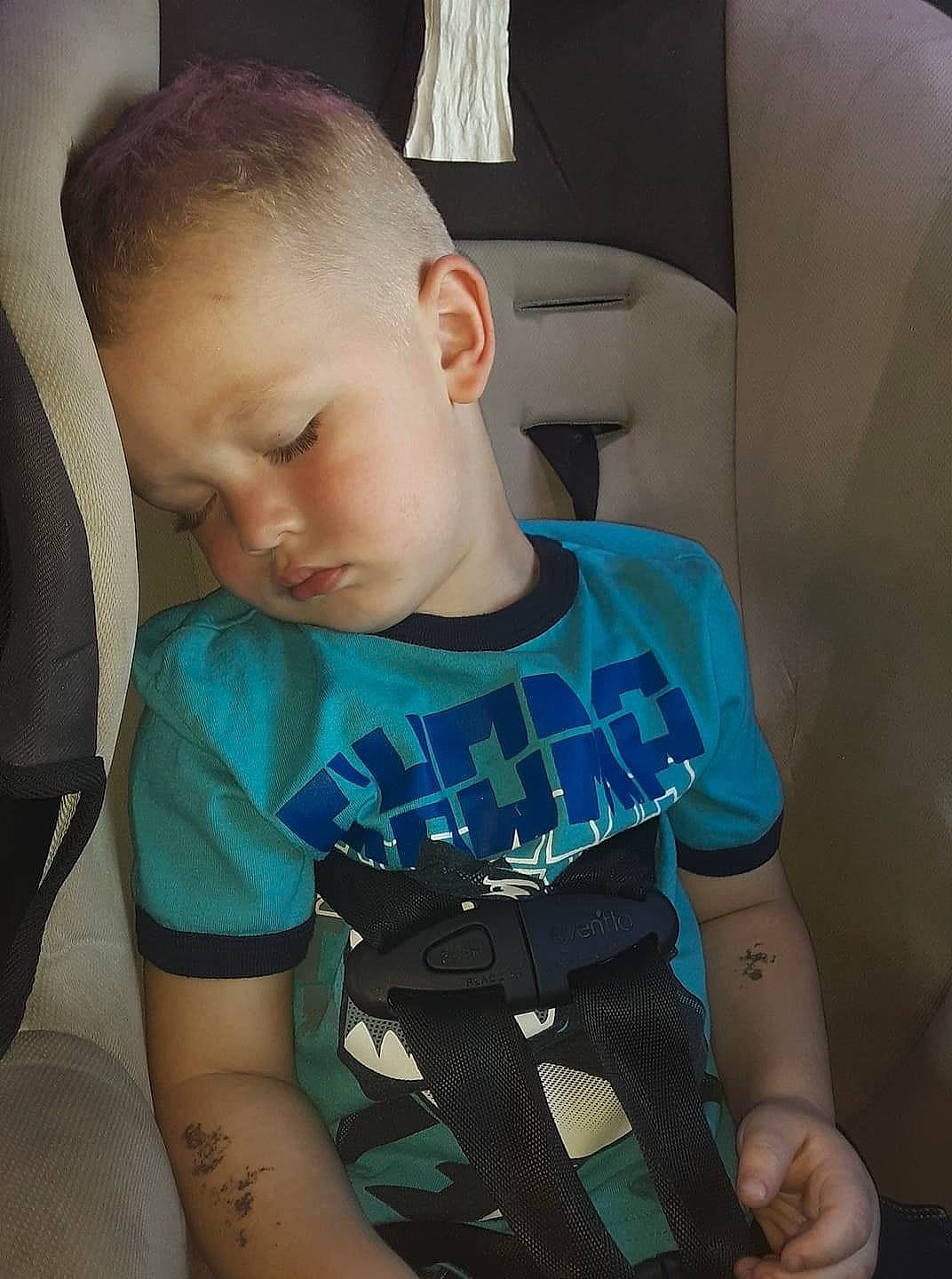 Gabriel joined the competition — help win amazing prizes! arm, baby, baby_carriage, baby_products, baby_toddler_clothing, car_seat, chair, comfort, cool, elbow, electric_blue, finger, fun, human_body, neck, person, seat_belt, sleeve, t_shirt, thigh