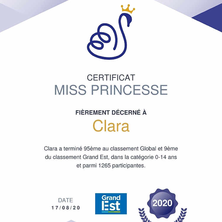Clara participe au concours pour gagner de l'argent avec cette photo : advertising, brand, circle, electric_blue, event, font, graphic_design, graphics, logo, number, parallel, sign, signage, slope, symbol, transport