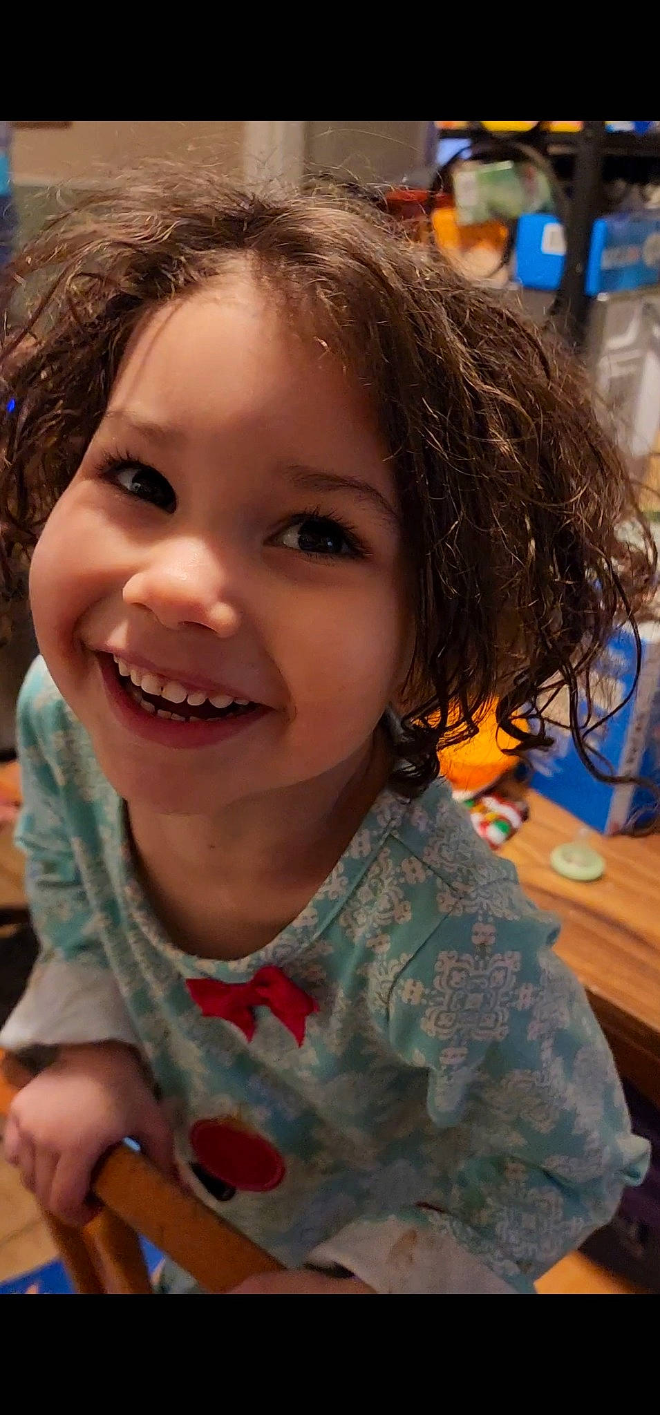 Niyah is registered to the contest to win money with this photo: brown_hair, cheek, child, chin, eyebrow, eyelash, facial_expression, forehead, fun, happy, iris, joy, laugh, leisure, lip, mouth, nose, person, skin, smile