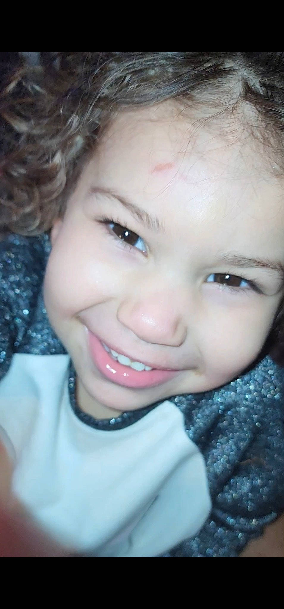 Niyah is registered to the contest to win money with this photo: cheek, chin, ear, eye, eyebrow, eyelash, facial_expression, flash_photography, forehead, hair, human_body, jaw, joy, lip, mouth, neck, nose, organ, person, skin