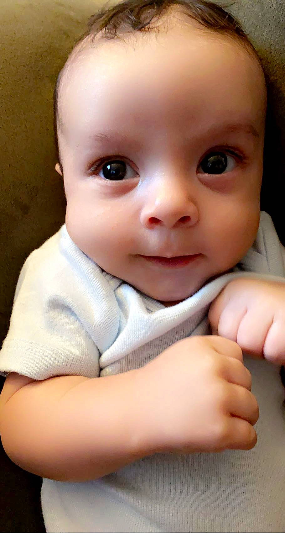 Giovanni is registered to the contest to win money with this photo: baby, baby_toddler_clothing, cheek, child, close_up, collar, comfort, eye, eyelash, finger, gesture, iris, lip, mouth, nail, nose, person, skin, sleeve, thumb