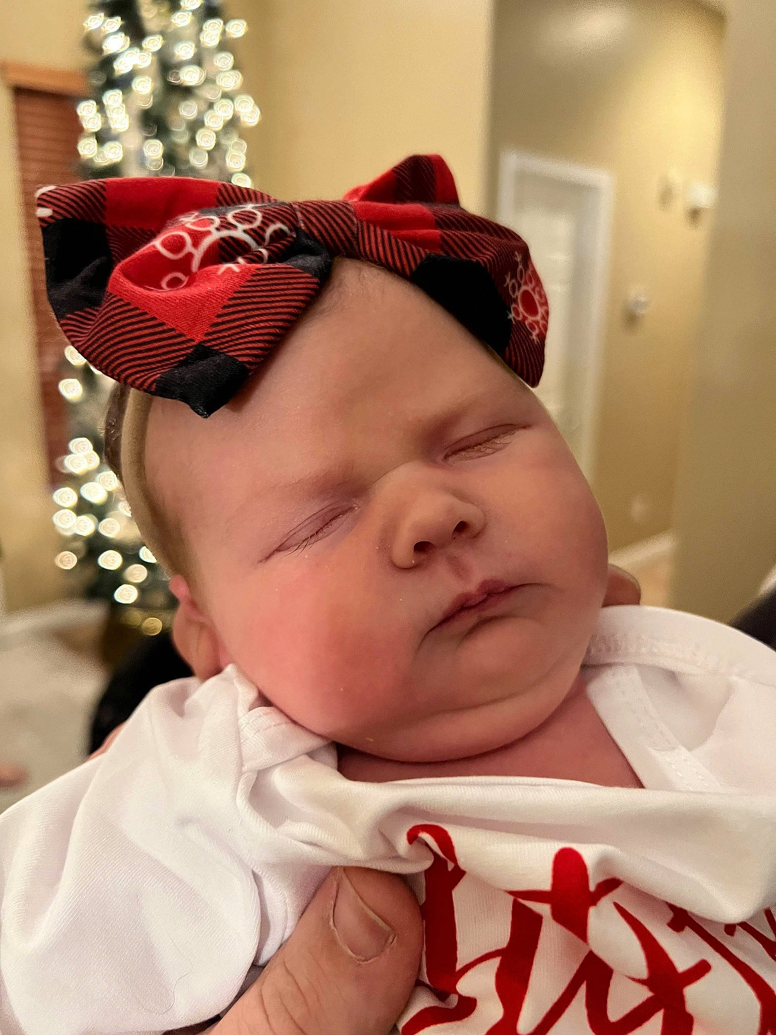 Raelynn is registered to the contest to win money with this photo: baby, baby_toddler_clothing, cap, carmine, child, costume_hat, event, fashion_accessory, fun, happy, hat, headgear, headpiece, lip, pattern, peach, person, pink, red, sleeve