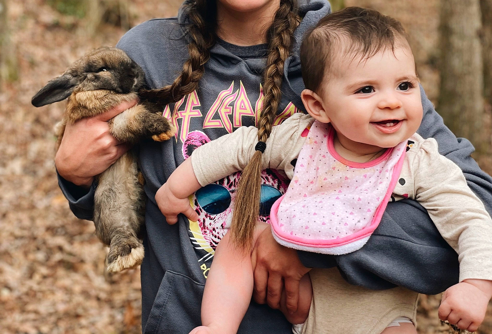 Jody joined the competition — help win amazing prizes! baby, baby_toddler_clothing, bird, child, face, finger, fun, gesture, grass, hand, happy, joy, leisure, people_in_nature, person, recreation, skin, smile, soil, t_shirt