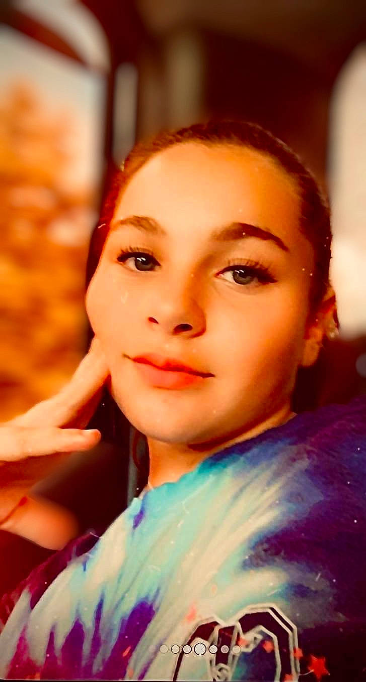 Kellci is registered to the contest to win money with this photo: black_hair, brown_hair, cheek, chin, close_up, electric_blue, event, eye_liner, eyebrow, eyelash, fashion_design, flash_photography, forehead, happy, iris, lip, long_hair, makeover, nose, person