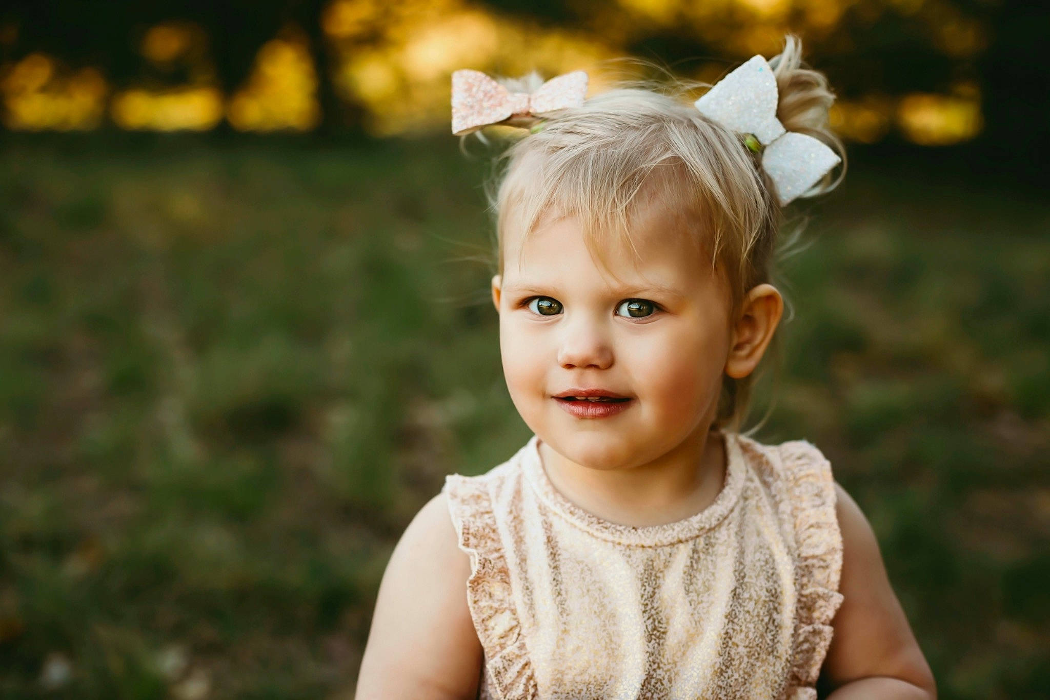 Jane is registered to the contest to win money with this photo: beauty, blond, cheek, child, ear, eye, face, hair, hairstyle, head, human, organ, people, person, photograph, photography, portrait_photography, skin, smile, summer
