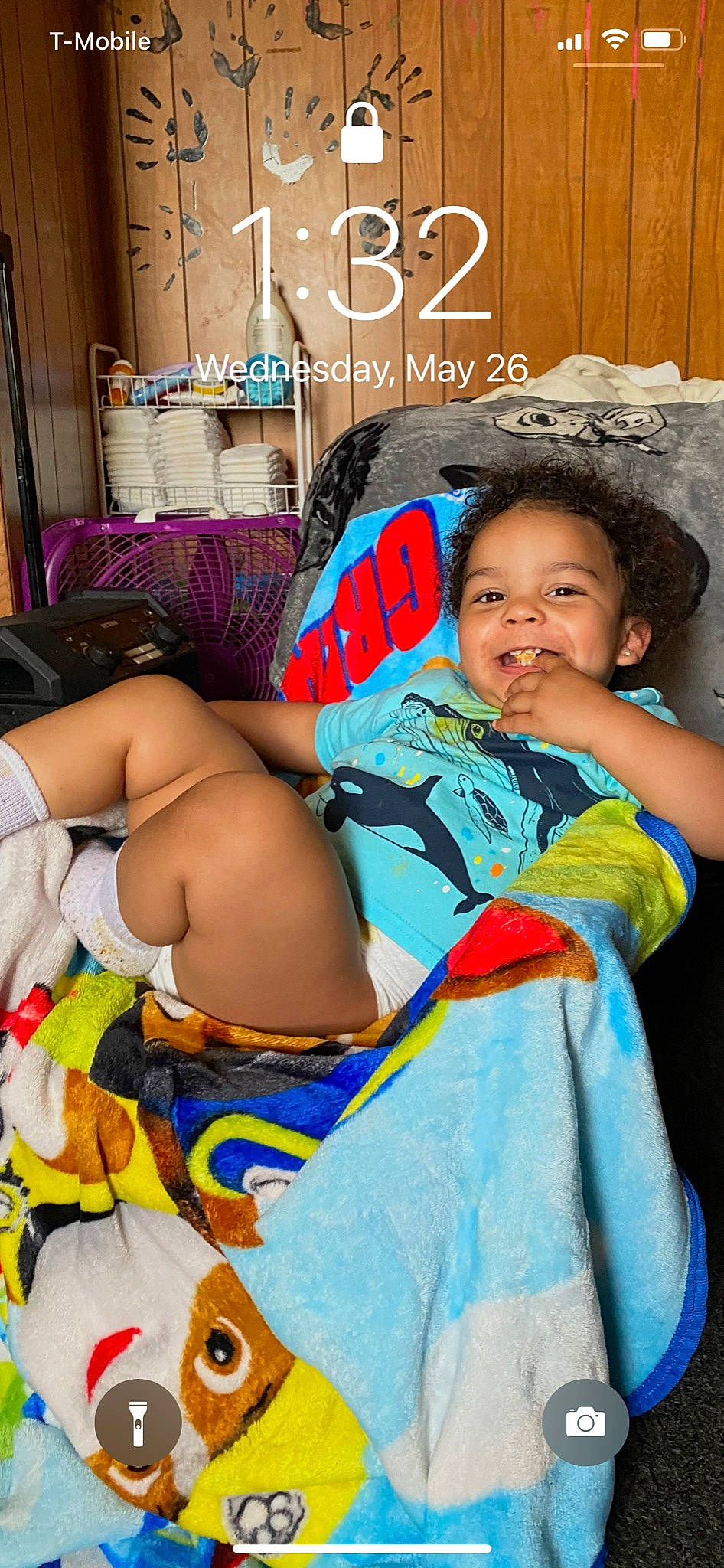 Matao Jr is registered to the contest to win money with this photo: arm, black_hair, comfort, event, fashion, finger, fun, hand, happy, human, human_body, human_leg, knee, lap, leisure, person, skin, textile, thigh, toddler