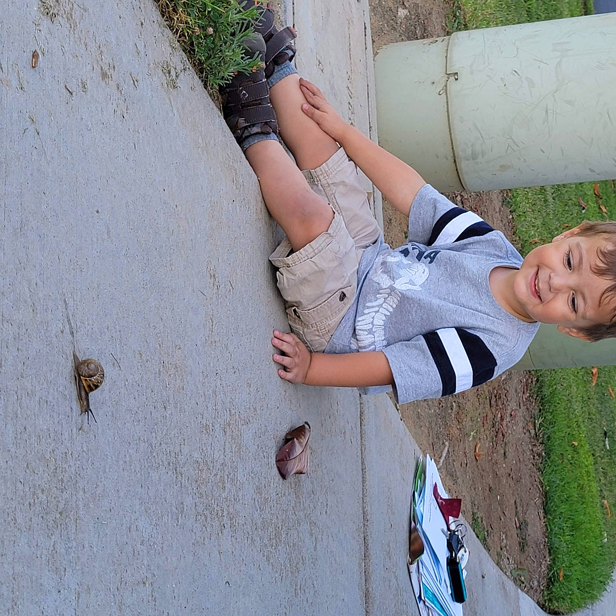 Aldo joined the competition — help win amazing prizes! concrete, elbow, eyewear, fun, gesture, happy, human_leg, joy, knee, leg, leisure, people_in_nature, person, plant, recreation, rock_climbing_equipment, sneakers, street_fashion, t_shirt, thigh