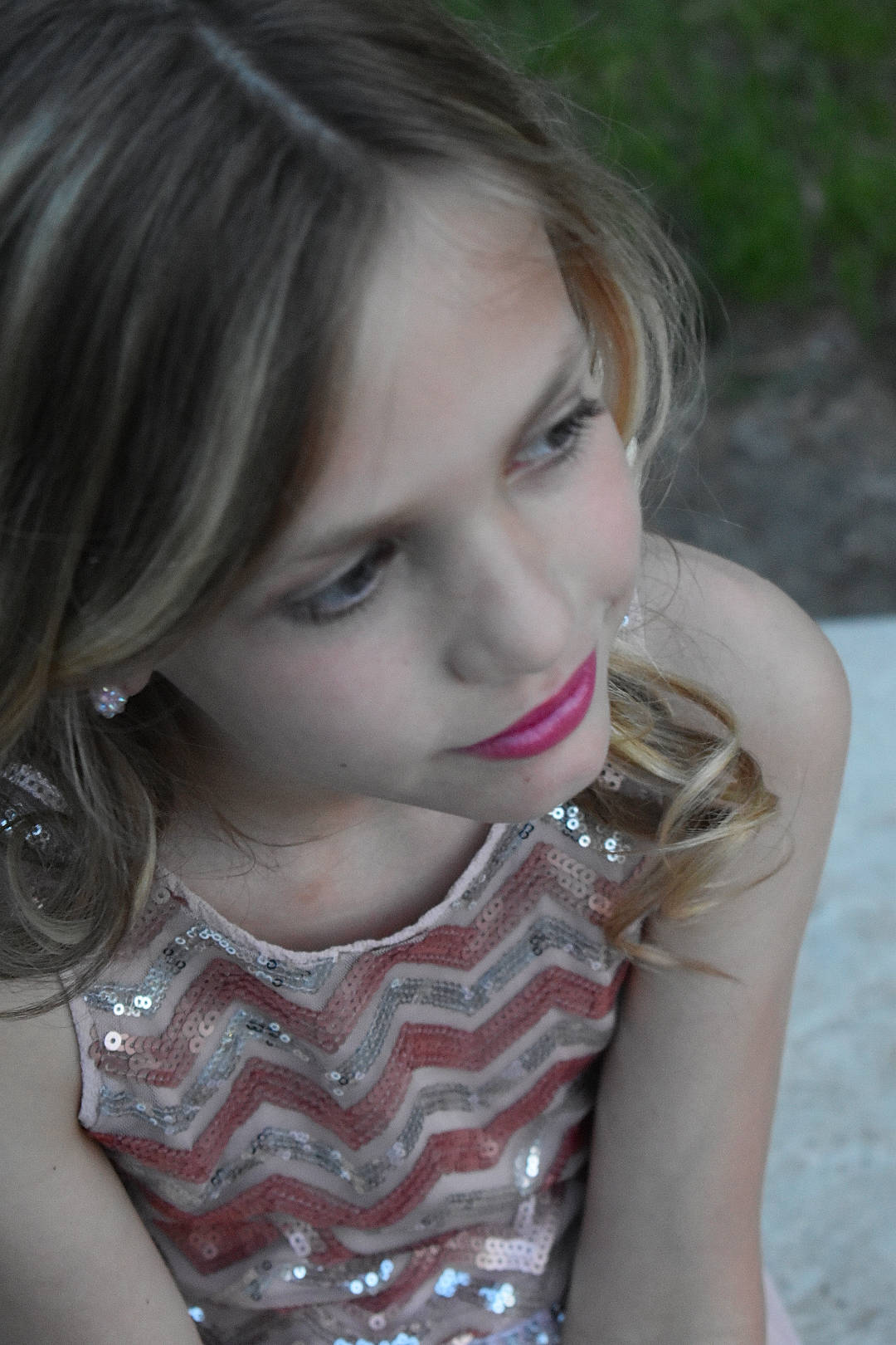 Bria is registered to the contest to win money with this photo: beauty, blond, brown_hair, cheek, child, chin, close_up, eye, face, facial_expression, hair, hairstyle, lady, lip, mouth, nose, person, pink, skin, smile