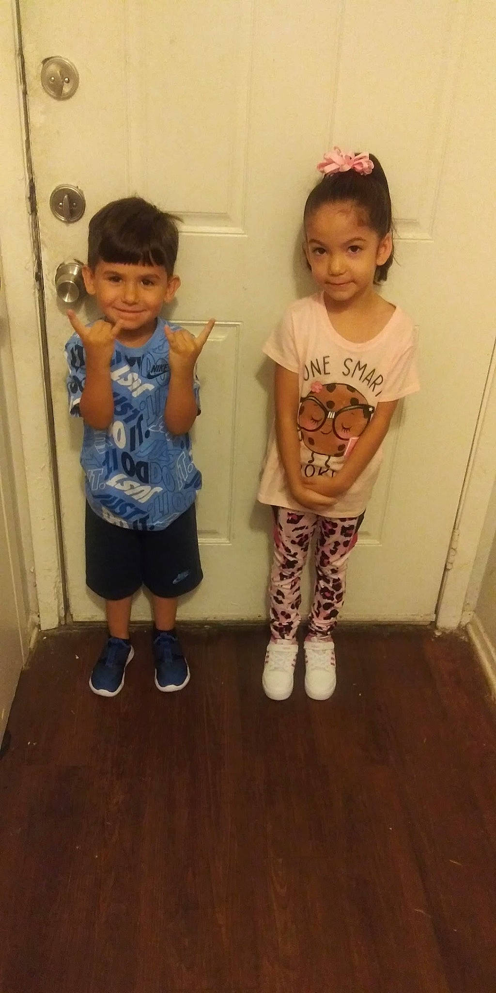 Valentino is registered to the contest to win money with this photo: baby_toddler_clothing, child, eye, face, fun, hair, happy, hardwood, head, joy, leg, person, shoe, shorts, skin, sleeve, smile, standing, t_shirt, toddler