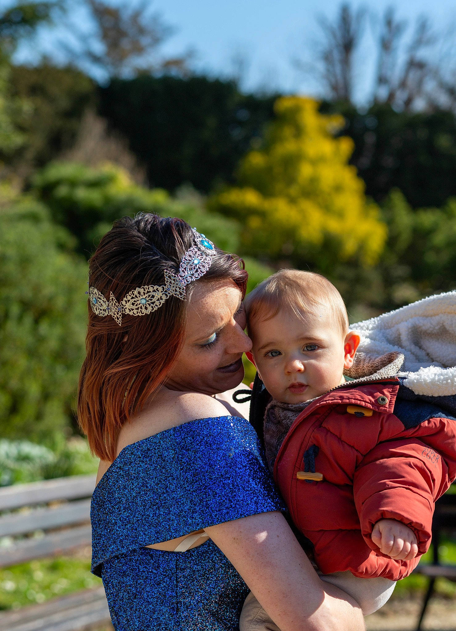 Magnus participe au concours pour gagner de l'argent avec cette photo : baby, baby_toddler_clothing, electric_blue, eye, grass, hairstyle, happy, iris, jewellery, joy, leaf, leisure, people, people_in_nature, person, personal_protective_equipment, plant, sky, summer, toddler