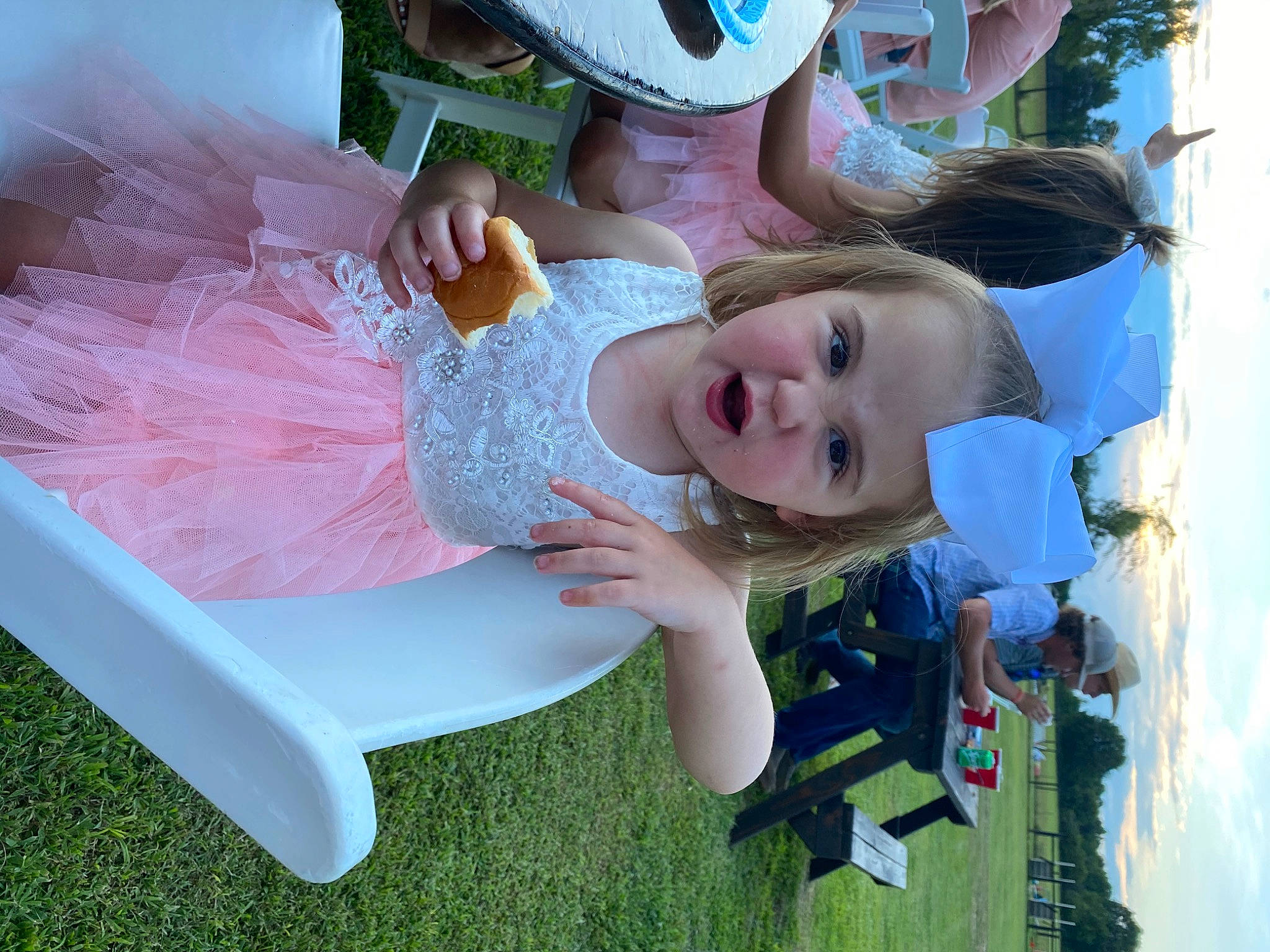 Dovey is registered to the contest to win money with this photo: child, fun, happy, leisure, person, smile, under_exposed