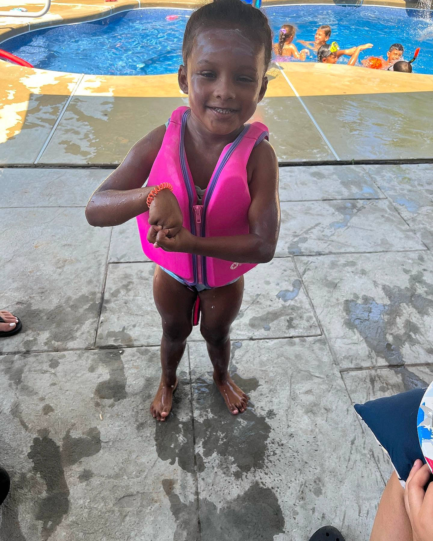 Jamylah is registered to the contest to win money with this photo: asphalt, blue, child, city, floor, flooring, fun, happy, joy, leisure, people, person, photograph, pink, public_space, recreation, road_surface, sidewalk, smile, snapshot