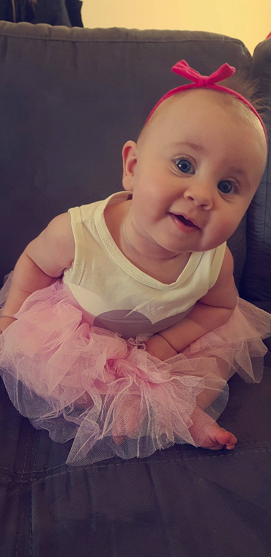 Julia participe au concours pour gagner de l'argent avec cette photo : ballet_tutu, beauty, cheek, child, costume, dress, eye, fun, girl, hair_accessory, happiness, head, human_hair_color, infant, iris, person, pink, skin, smile, textile