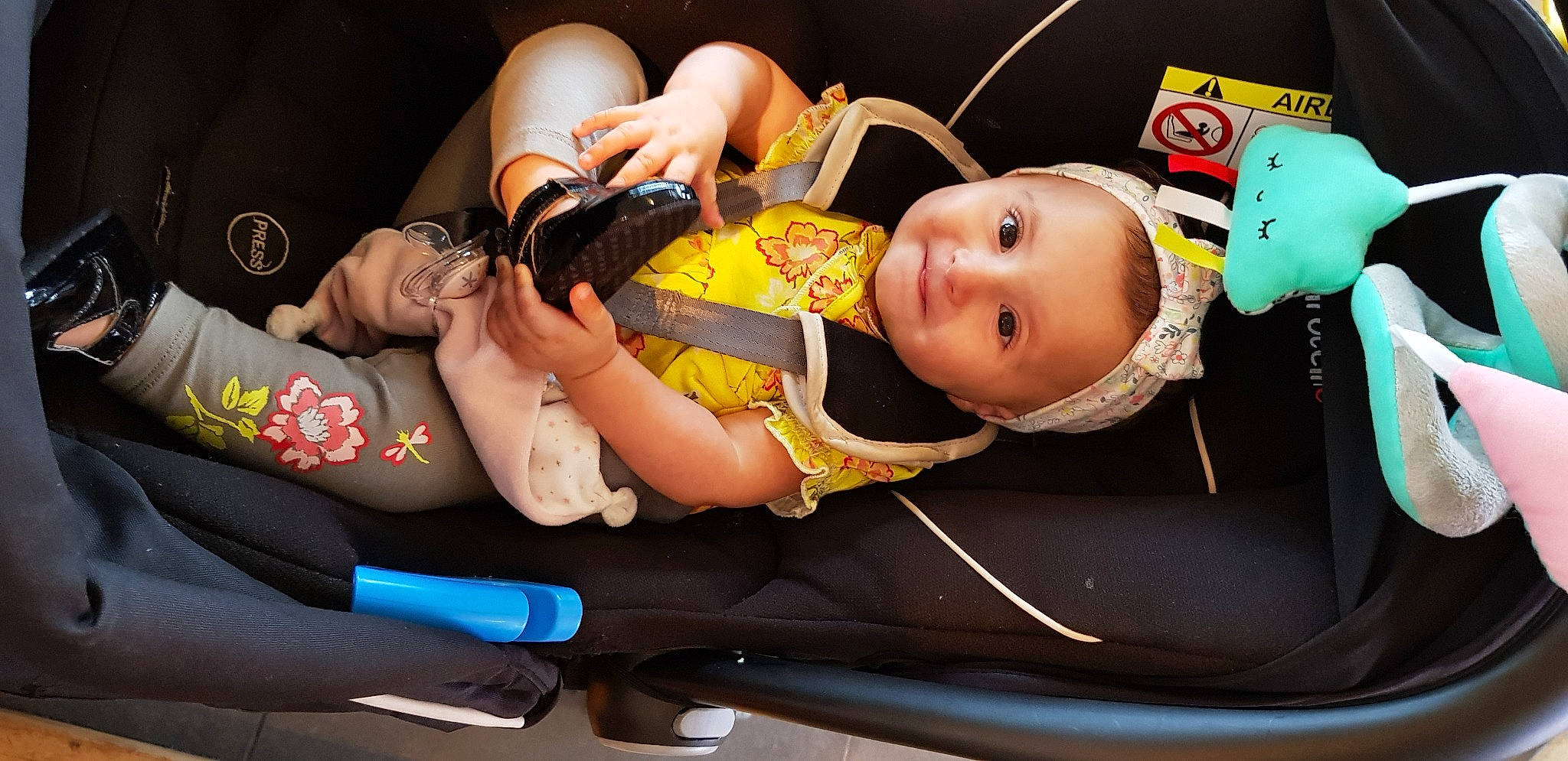 Alyta a rejoint le concours — aidez-le/la à gagner de superbes lots ! arm, baby, child, leg, person, product, thigh, toddler