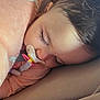 Myana a rejoint le concours — aidez-le/la à gagner de superbes lots ! baby, sleeping, pacifier, blanket, soft, cushion, closeup, face, eyelashes, peaceful, infant, resting, indoors, child, comfort, sleep, pink, skin, hair, nap