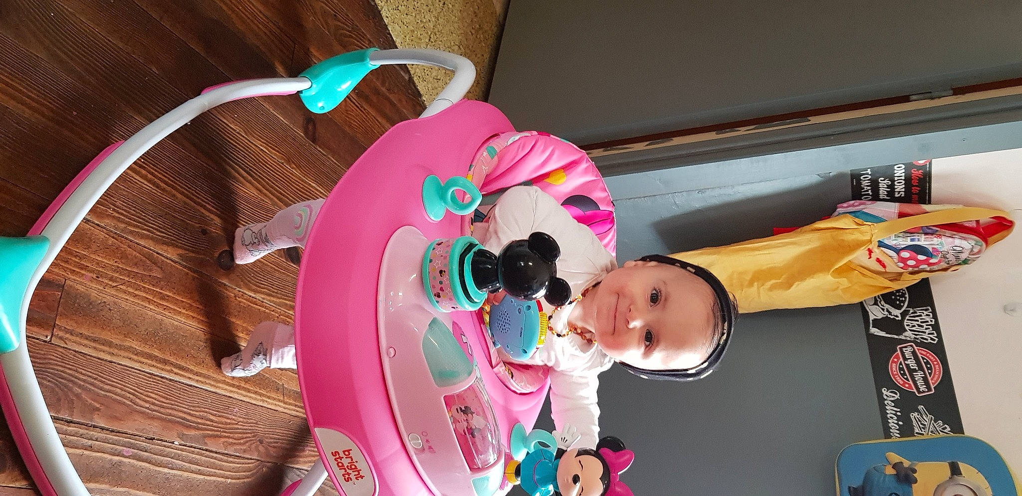 Alyta a rejoint le concours — aidez-le/la à gagner de superbes lots ! child, joy, person, pink, play, toddler