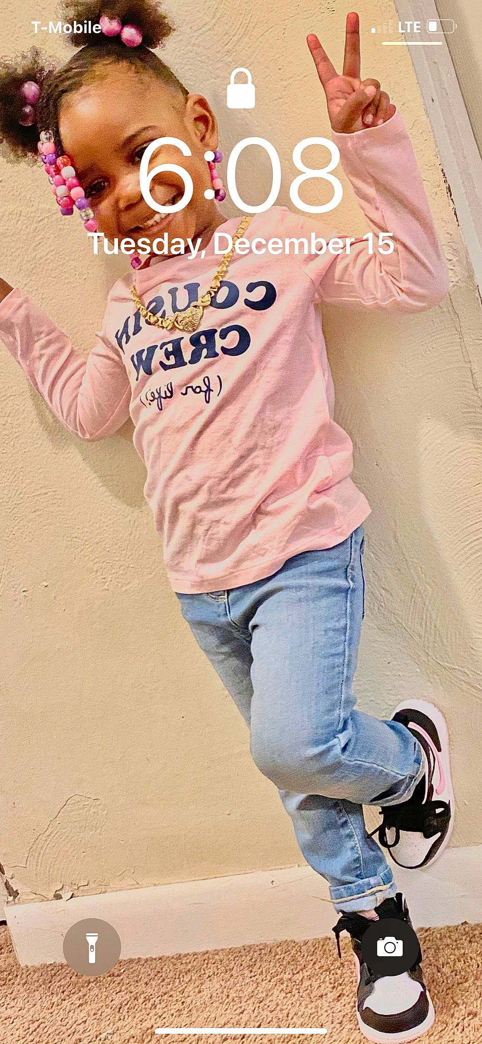 Kailyn is registered to the contest to win money with this photo: athletic_shoe, baby_toddler_clothing, cool, denim, finger, gesture, jeans, joint, leg, outdoor_shoe, peach, person, pink, pocket, sleeve, sneakers, street_fashion, t_shirt, trousers, waist