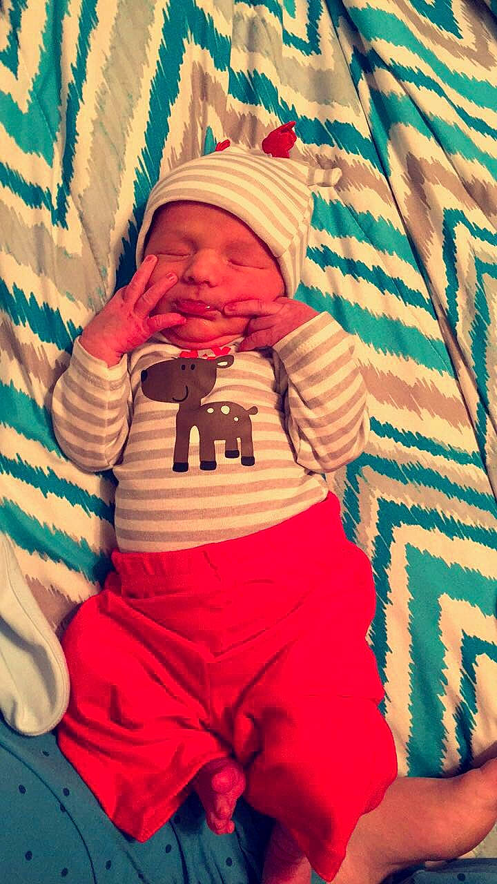 Bentley is registered to the contest to win money with this photo: