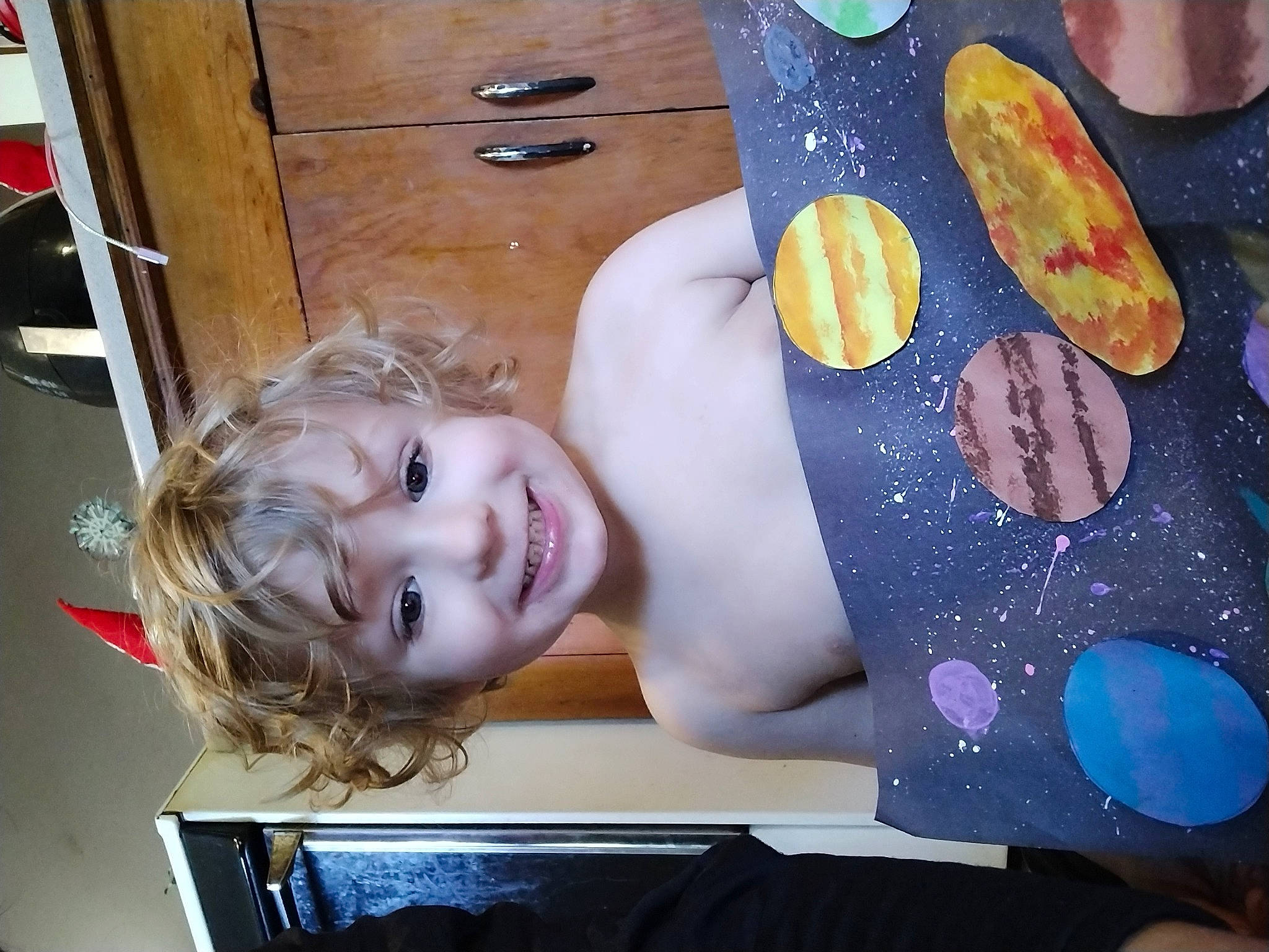 Tidus is registered to the contest to win money with this photo: art, baby_products, chest, child, eye, flooring, fun, hairstyle, happy, joy, leisure, mouth, pattern, person, play, room, skin, smile, toddler, varnish