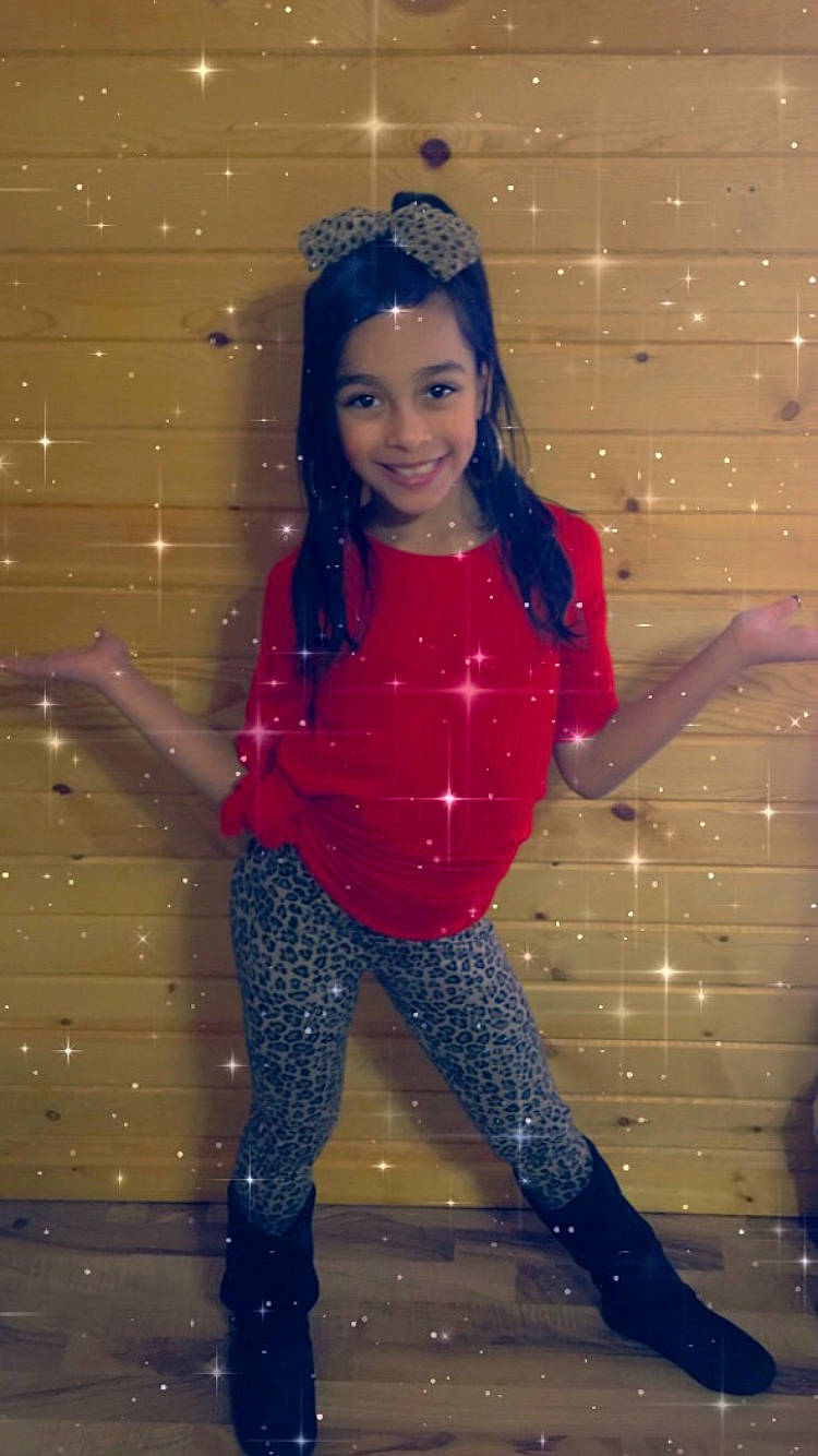 Leighana joined the competition — help win amazing prizes! child, child_model, fun, jeans, joy, person, pink, smile, snow, standing
