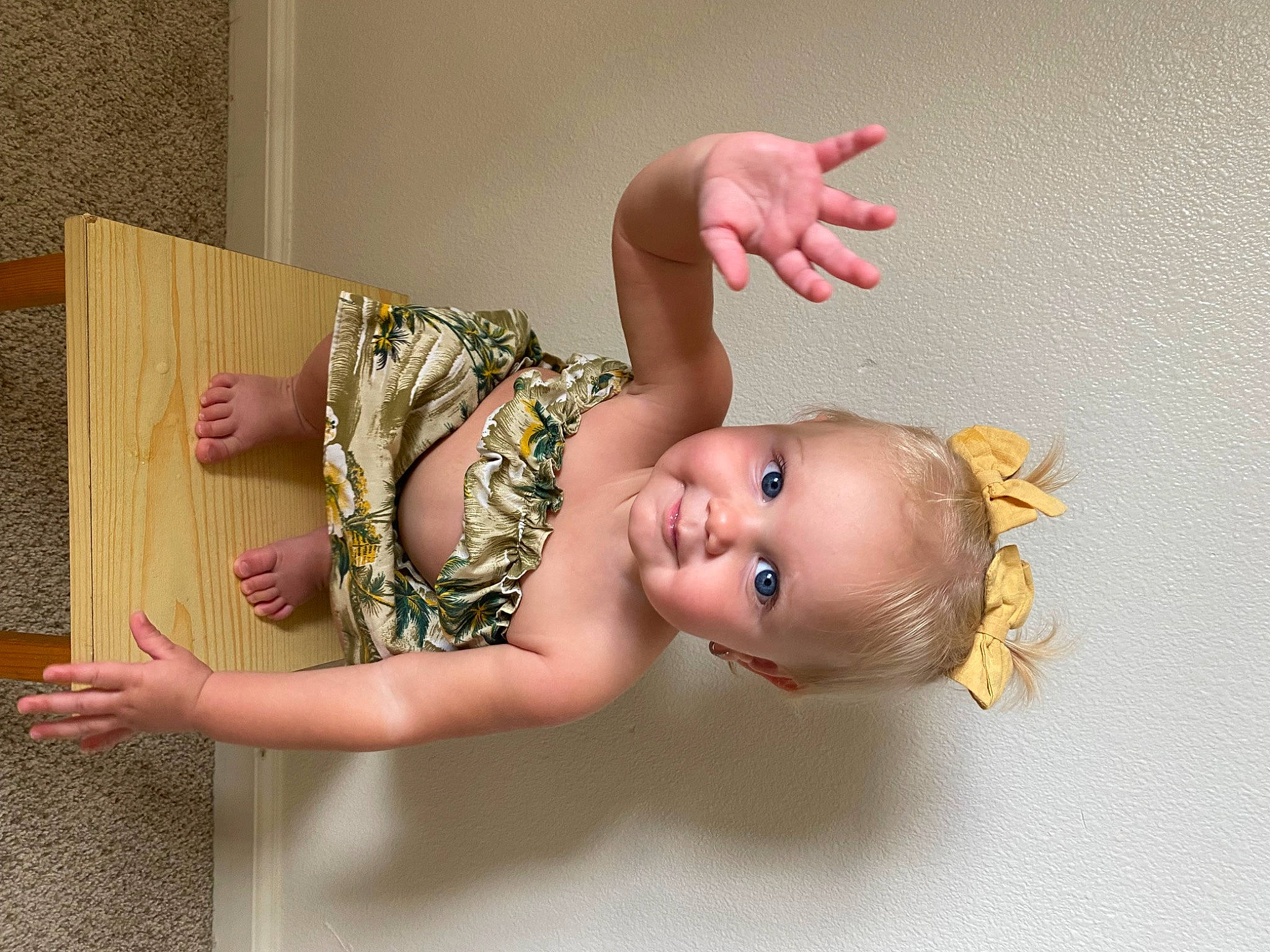 Iris is registered to the contest to win money with this photo: baby, baby_products, baby_safety, baby_toddler_clothing, baby_toys, cheek, child, eyelash, facial_expression, finger, happy, headpiece, joy, person, pink, room, skin, smile, toddler, toy