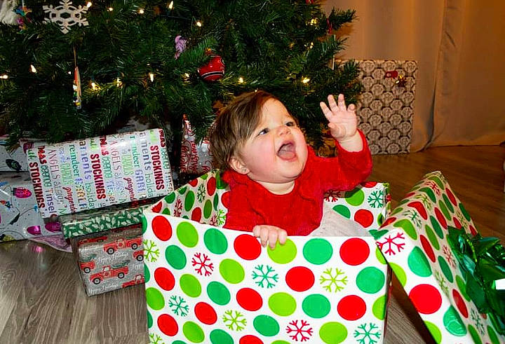 Charlie joined the competition — help win amazing prizes! christmas, christmas_decoration, christmas_eve, christmas_ornament, christmas_tree, decoration, event, evergreen, happy, holiday, holiday_ornament, ornament, pattern, person, plant, sleeve, smile, toddler, tradition, tree