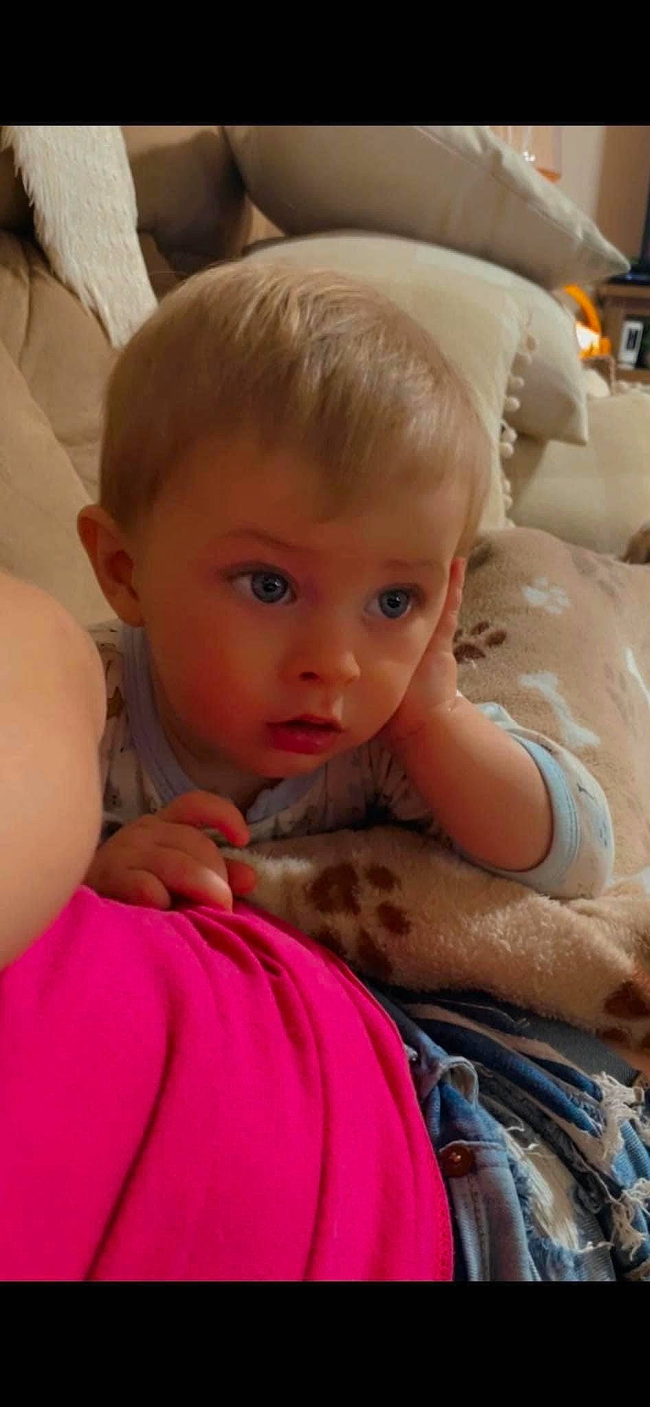 Miles is registered to the contest to win money with this photo: cheek, chin, comfort, ear, eye, eyebrow, facial_expression, head, human, iris, joint, mammal, mouth, muscle, neck, nose, organ, person, skin, surprise