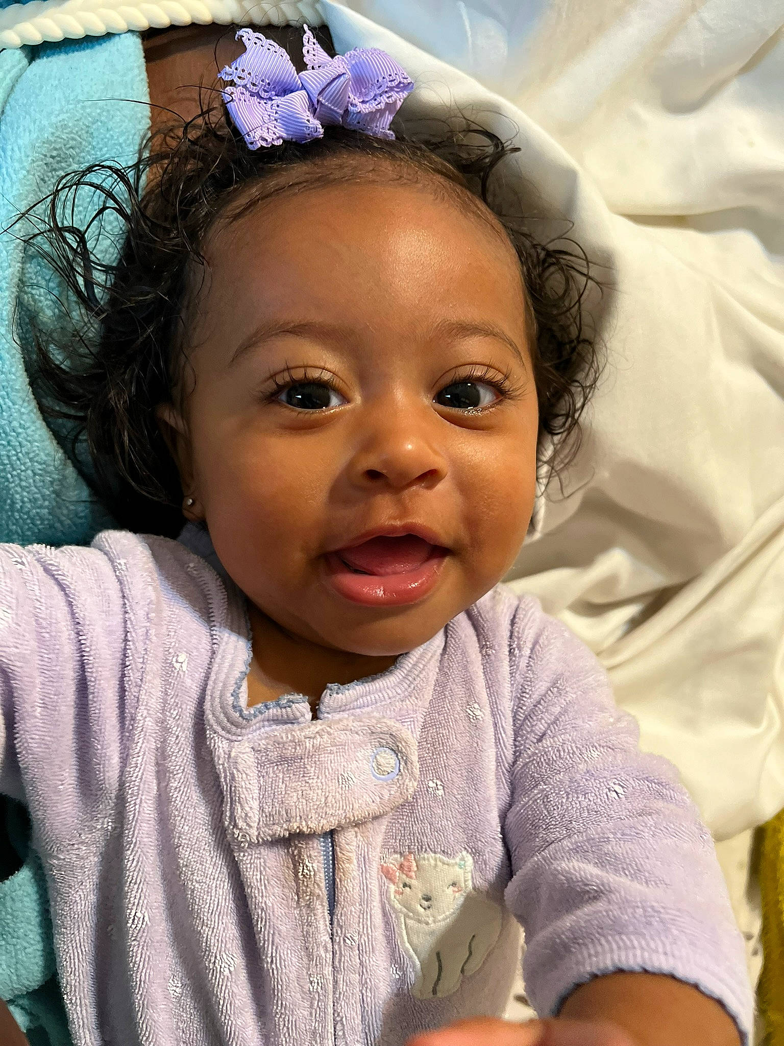 Selina is registered to the contest to win money with this photo: arm, black_hair, cheek, chin, eye, eyebrow, eyelash, forehead, fun, hair, happy, human_body, iris, lip, mouth, nose, organ, person, skin, smile