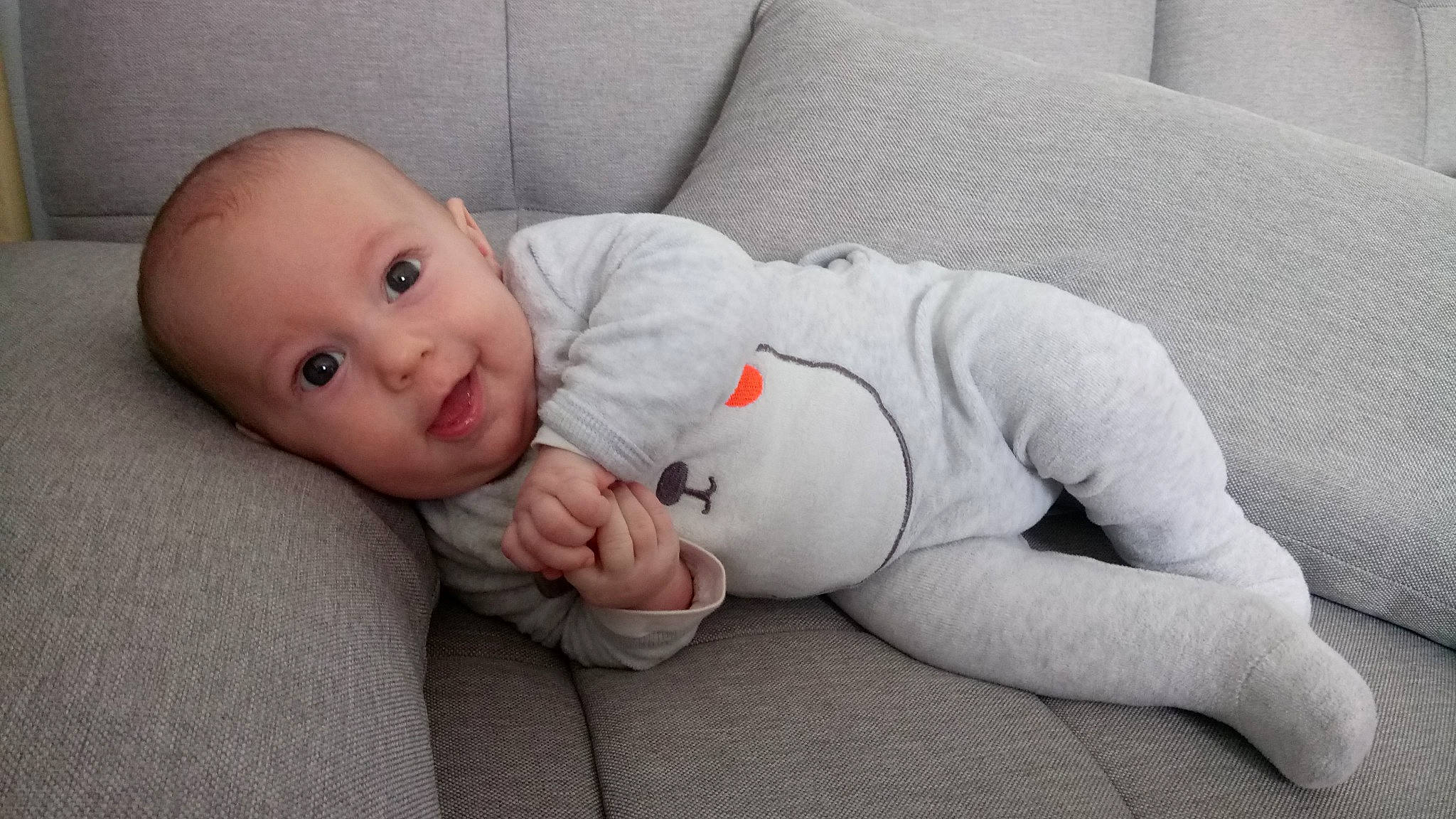 Swan a rejoint le concours — aidez-le/la à gagner de superbes lots ! baby, baby_sleeping, bedtime, child, nose, person, skin, toddler