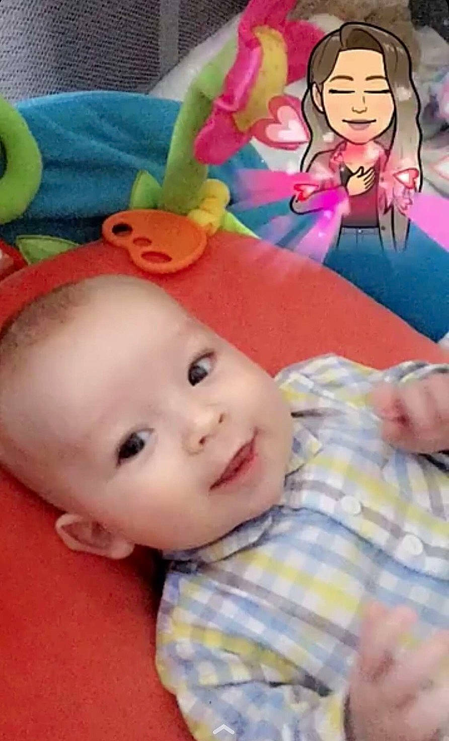 éden a rejoint le concours — aidez-le/la à gagner de superbes lots ! baby, cheek, child, face, head, person, skin, toddler, toy