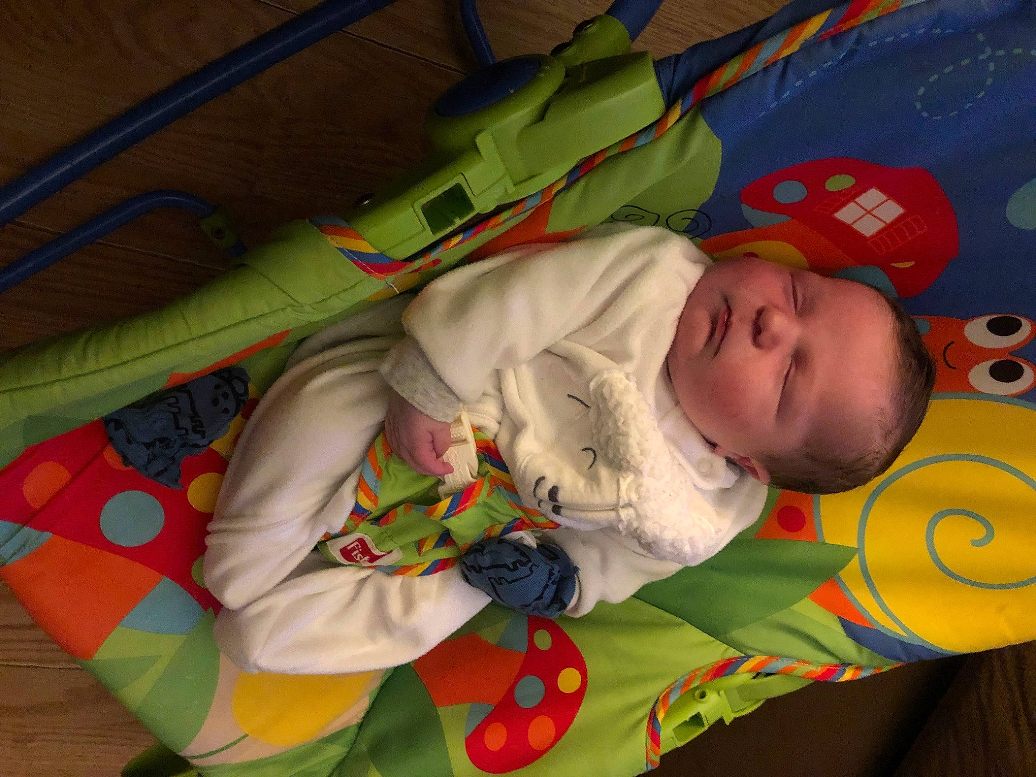 Ryan is registered to the contest to win money with this photo: baby, baby_products, baby_safety, baby_toddler_clothing, baby_toys, bedtime, blanket, carmine, child, comfort, infant_bed, linens, mammal, pattern, person, room, sleep, textile, toddler