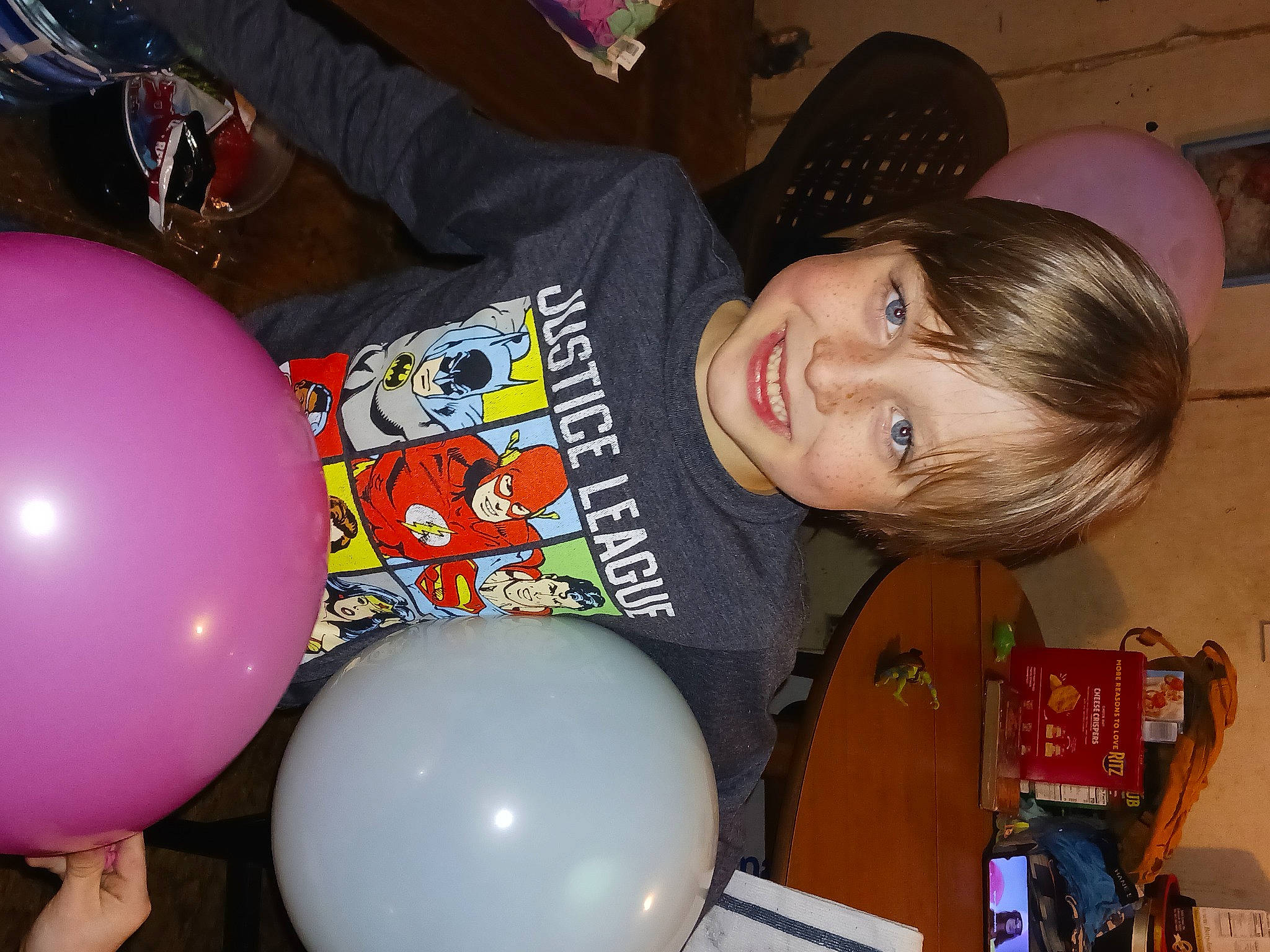 Curtis is registered to the contest to win money with this photo: balloon, beauty, child, circle, event, fun, happy, hat, jewellery, joy, magenta, party, party_supply, person, smile