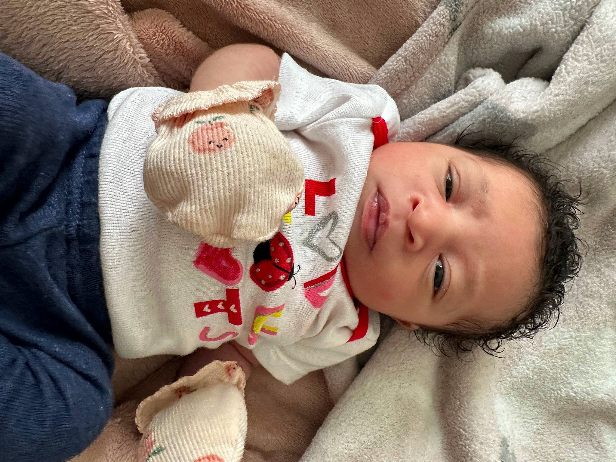 Ryleigh Londyn is registered to the contest to win money with this photo: baby, baby_sleeping, baby_toddler_clothing, cheek, child, comfort, eye, face, finger, hand, happy, head, human_body, linens, lip, mouth, nose, person, skin, textile