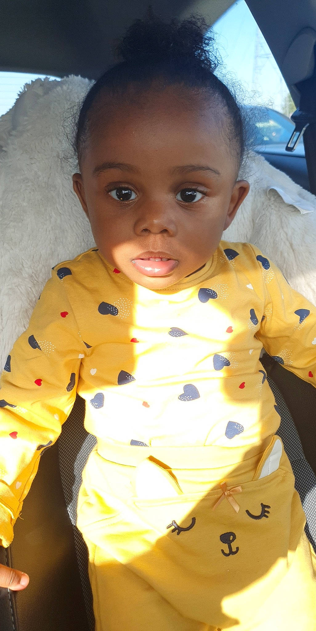 Keilyanna a rejoint le concours — aidez-le/la à gagner de superbes lots ! baby, baby_toddler_clothing, cheek, child, chin, collar, eye, face, forehead, happy, head, mouth, nose, organ, outerwear, person, product, skin, sleeve, smile