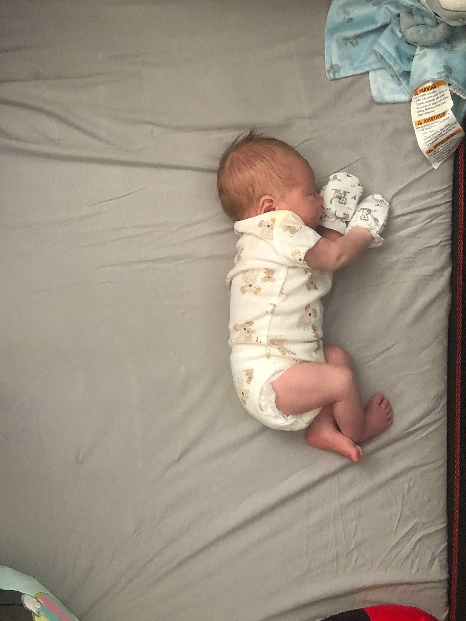 Kingston is registered to the contest to win money with this photo: automotive_exterior, baby, baby_products, baby_sleeping, baby_toddler_clothing, bed, bedding, bedtime, child, comfort, linens, nap, pattern, person, room, sitting, sleep, textile, toddler, vehicle_door