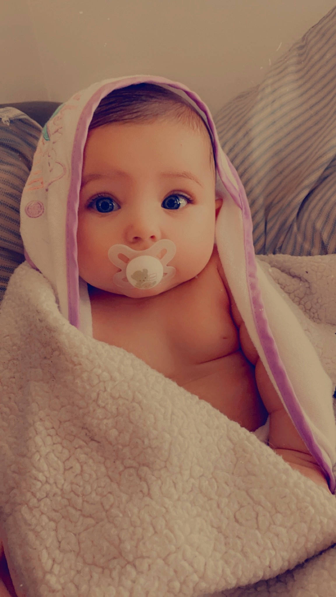 Sequoia is registered to the contest to win money with this photo: baby, baby_sleeping, bathing, cheek, chest, child, comfort, eye, eyebrow, eyelash, happy, human_leg, iris, linens, lip, nail, nose, person, skin, thumb