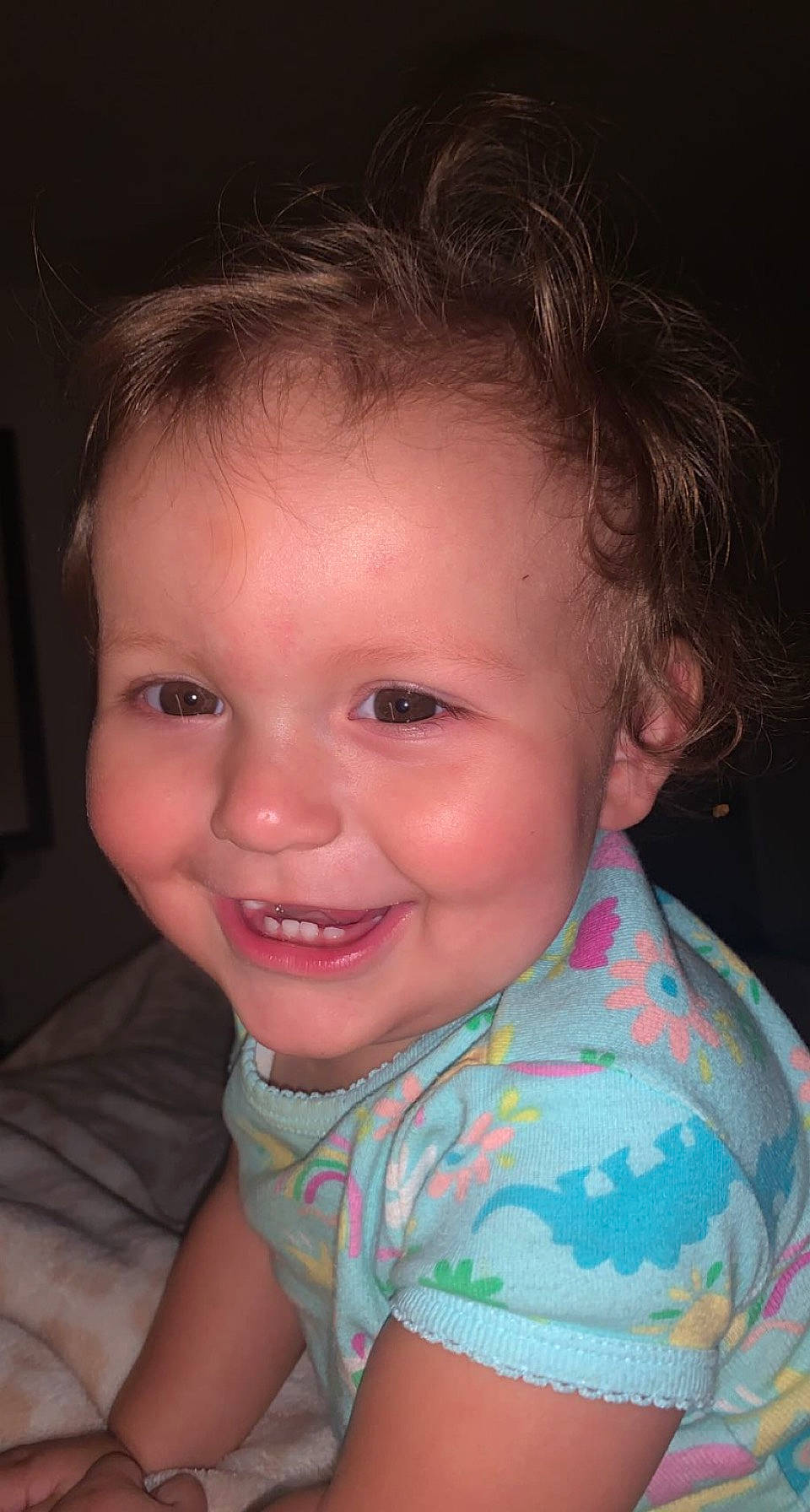 Baylee is registered to the contest to win money with this photo: cheek, chin, ear, eye, eyebrow, face, facial_expression, flash_photography, forehead, hair, head, human_body, joy, lip, mouth, neck, nose, organ, person, shoulder