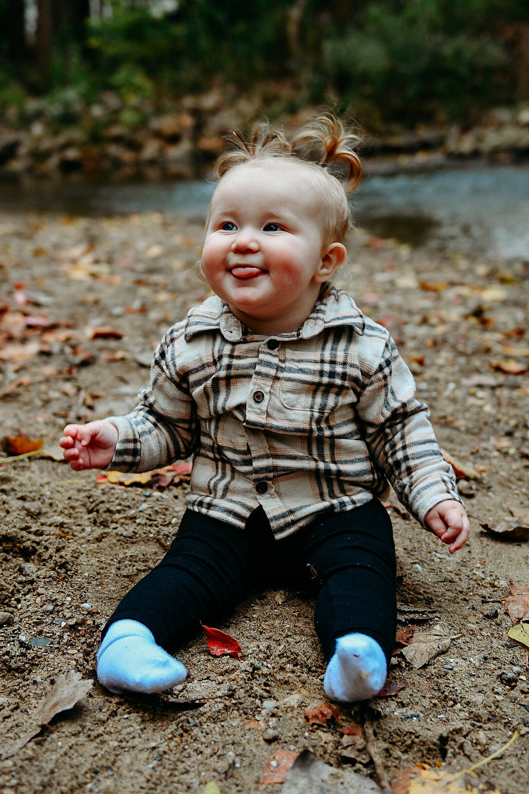 Teagan is registered to the contest to win money with this photo: baby_toddler_clothing, beauty, child, eye, forest, fun, grass, happy, head, joy, leg, pattern, people_in_nature, person, shoe, sitting, smile, sneakers, summer, toddler