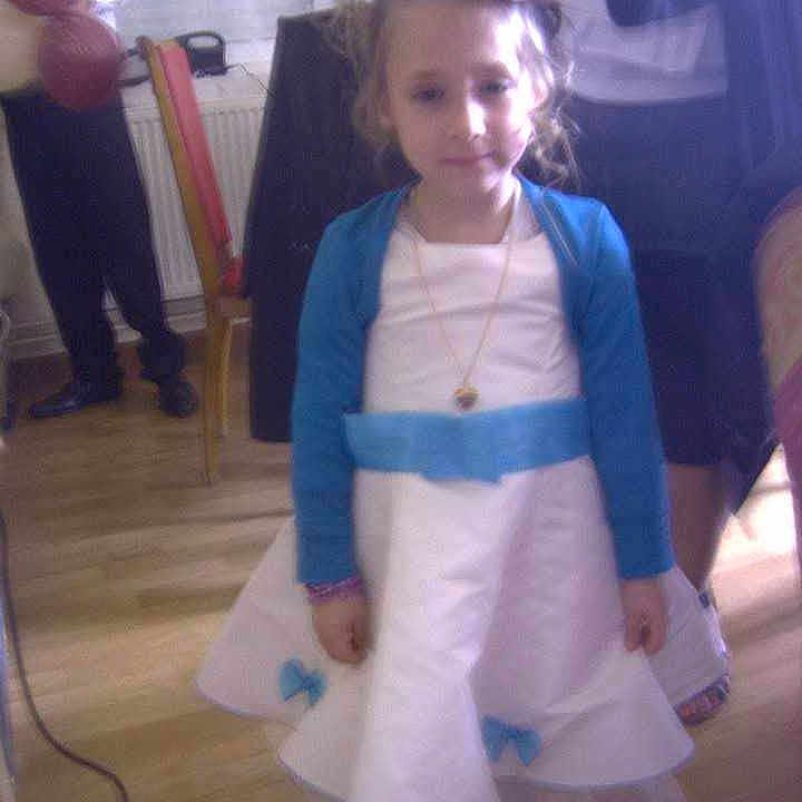 Emma a rejoint le concours — aidez-le/la à gagner de superbes lots !