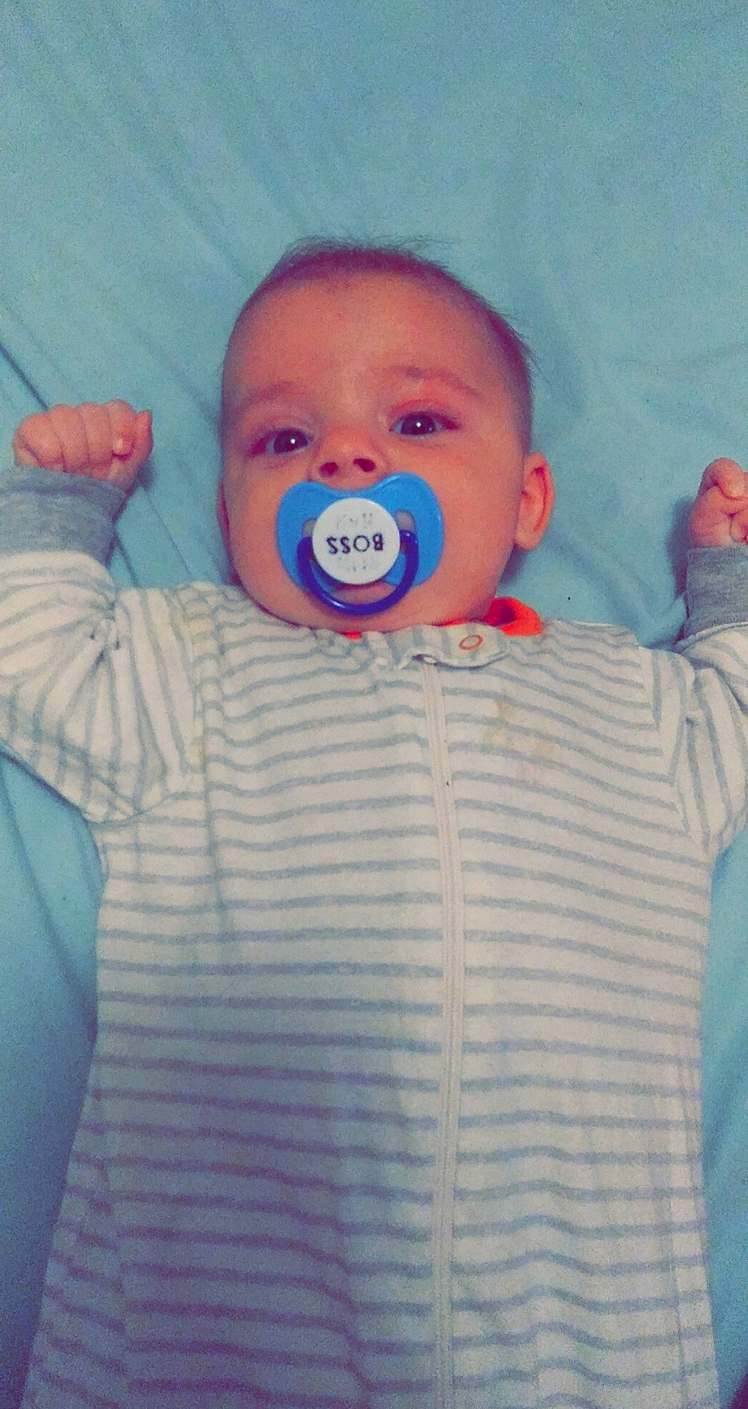 Gabriel is registered to the contest to win money with this photo: baby, child, facial_expression, fun, person, smile, toddler