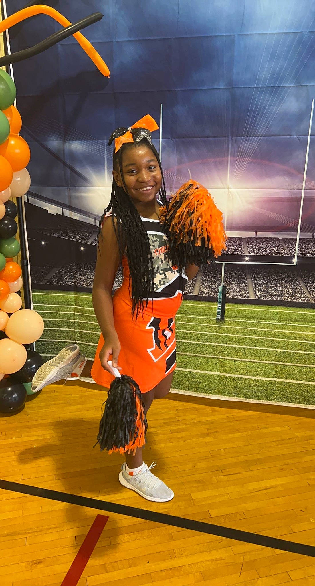 Anayla is registered to the contest to win money with this photo: ball, ball_game, balloon, basketball_court, basketball_moves, competition_event, footwear, hat, jersey, joy, orange, person, player, shoe, smile, sneakers, sports, sports_equipment, sports_uniform, sportswear