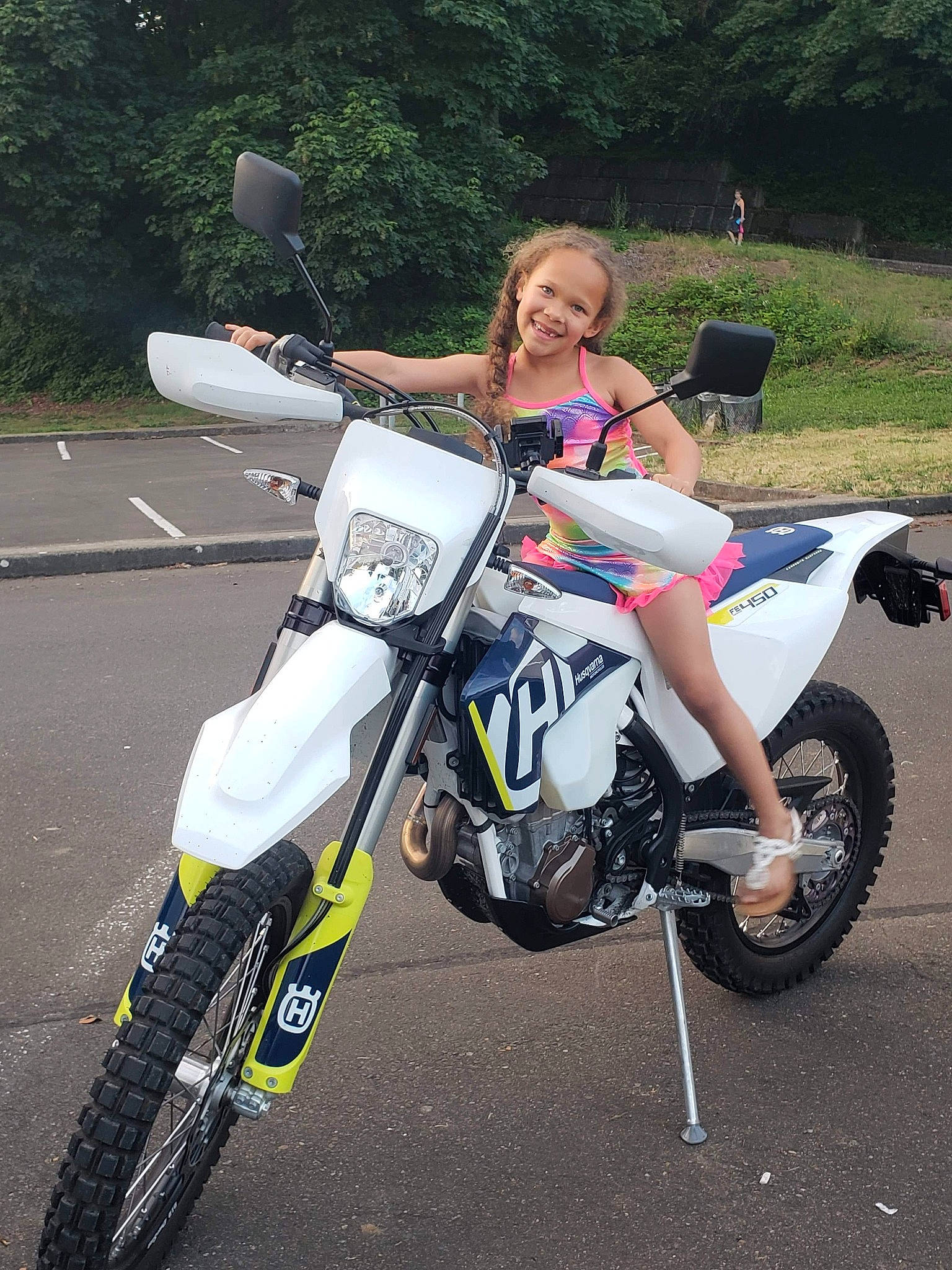 Tracie is registered to the contest to win money with this photo: adventure, car, joy, land_vehicle, motocross, motorcycle, motorcycle_racing, motorcycling, motorsport, person, racing, supermoto, vehicle