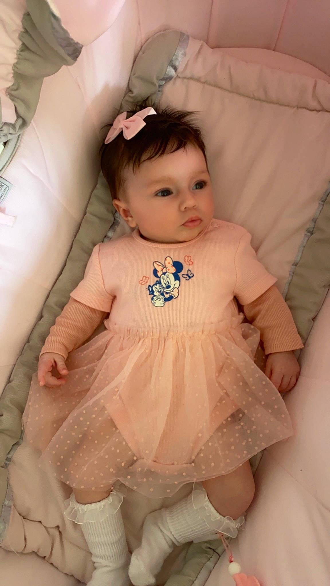 Kélÿa participe au concours pour gagner de l'argent avec cette photo : baby_toddler_clothing, day_dress, dress, embellishment, eye, eyelash, face, finger, flash_photography, hair, happy, head, human_body, iris, person, pink, skin, sleeve, textile, thigh