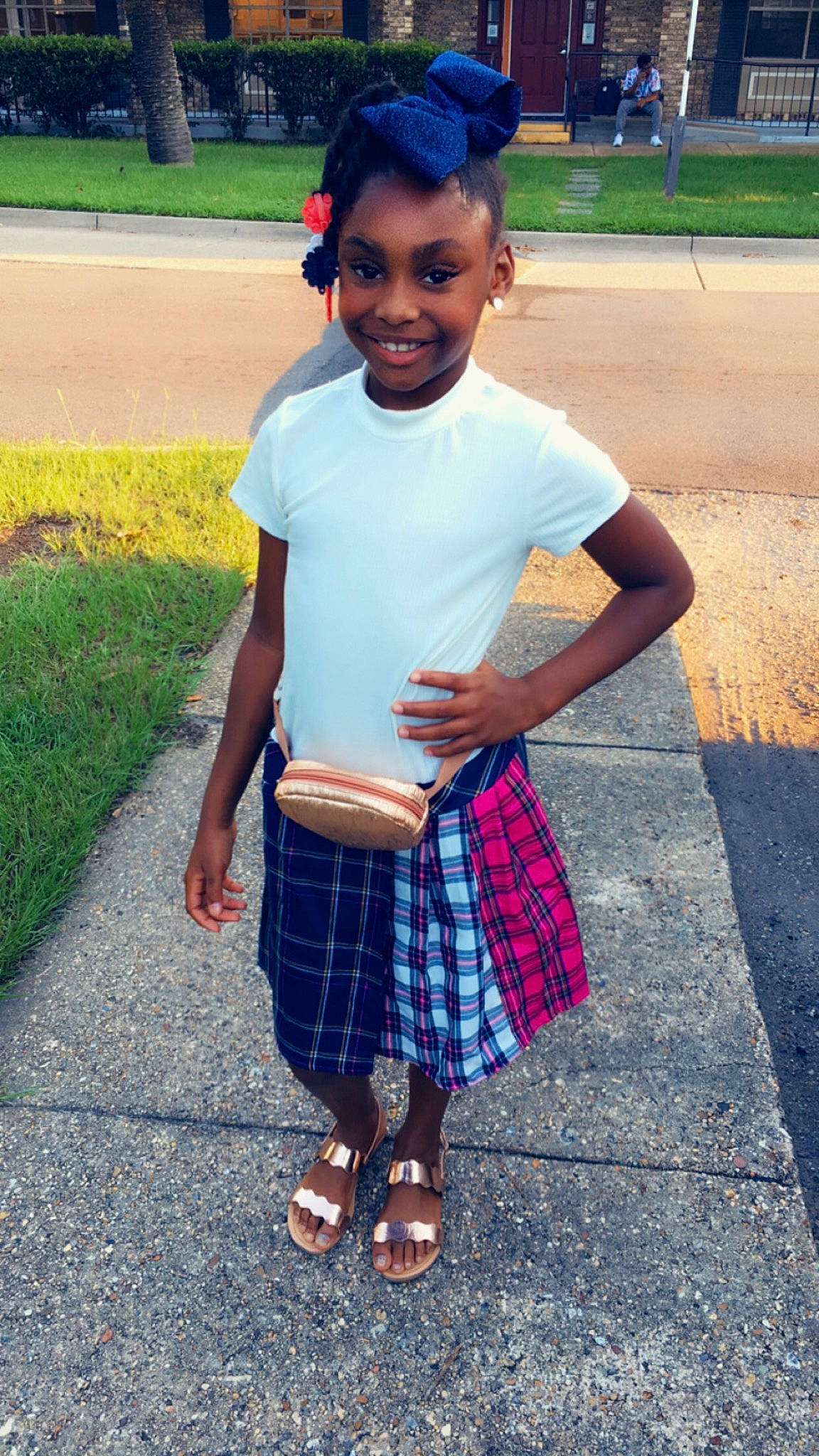 Aniah is registered to the contest to win money with this photo: clothing, design, joy, kilt, pattern, person, plaid, shoe, t_shirt, tartan, textile