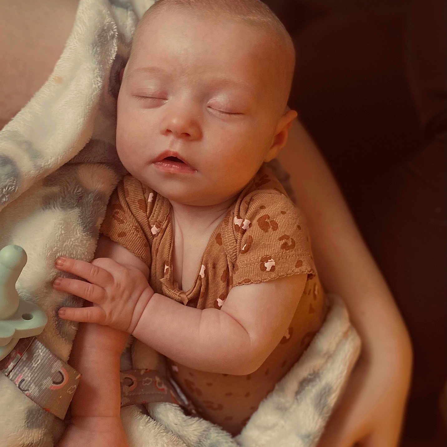 Dalynn is registered to the contest to win money with this photo: baby, bed, bedroom, blanket, bodypart, clothing, cushion, face, finger, glove, hand, head, homedecor, newborn, person, photography, portrait, quilt, sleeping, towel
