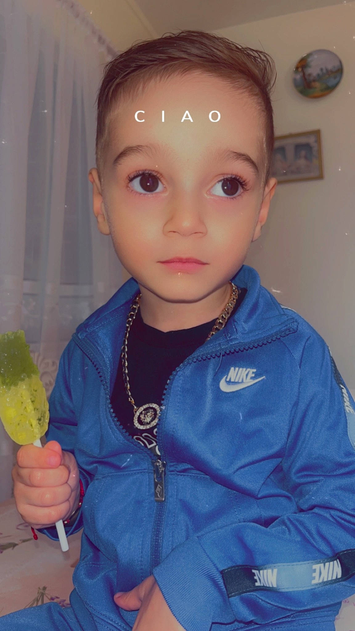 Amyr participe au concours pour gagner de l'argent avec cette photo : baby_toddler_clothing, child, electric_blue, eyelash, fashion_accessory, finger_food, food, fruit, fun, ice_cream, jewellery, natural_foods, person, personal_protective_equipment, picture_frame, plastic, produce, sleeve, sweet_corn, t_shirt