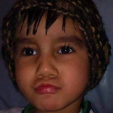 Medine a rejoint le concours — aidez-le/la à gagner de superbes lots ! black_hair, cheek, child, chin, close_up, eye, eyebrow, face, forehead, hair, hairstyle, head, human, jaw, lip, mouth, neck, nose, person, skin