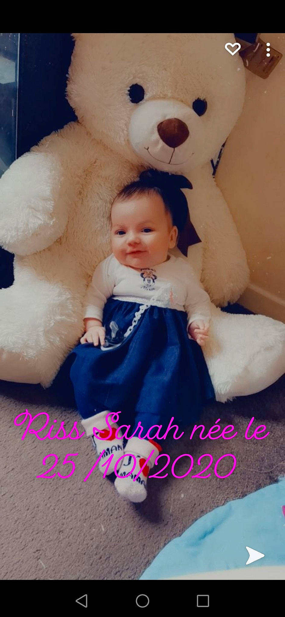 Sarah a rejoint le concours — aidez-le/la à gagner de superbes lots ! baby_products, baby_toddler_clothing, baby_toys, creative_arts, day_dress, doll, embellishment, love, one_piece_garment, person, pink, plush, stuffed_toy, teddy_bear, toy
