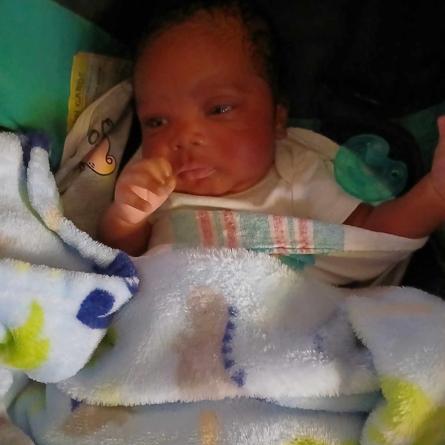Arrow joined the competition — help win amazing prizes! architecture, baby, bed, blanket, bodypart, building, crib, face, finger, furniture, hand, head, hospital, infantbed, newborn, person, photography, portrait, quilt, towel