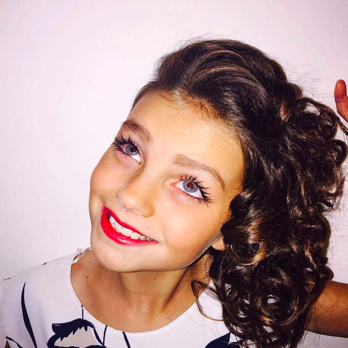 Laitty participe au concours pour gagner de l'argent avec cette photo :